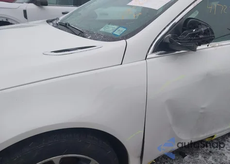 2017 Buick Regal Turbo Sport Touring z USA, uszkodzony, nr VIN 2G4GL5EX9H9164787